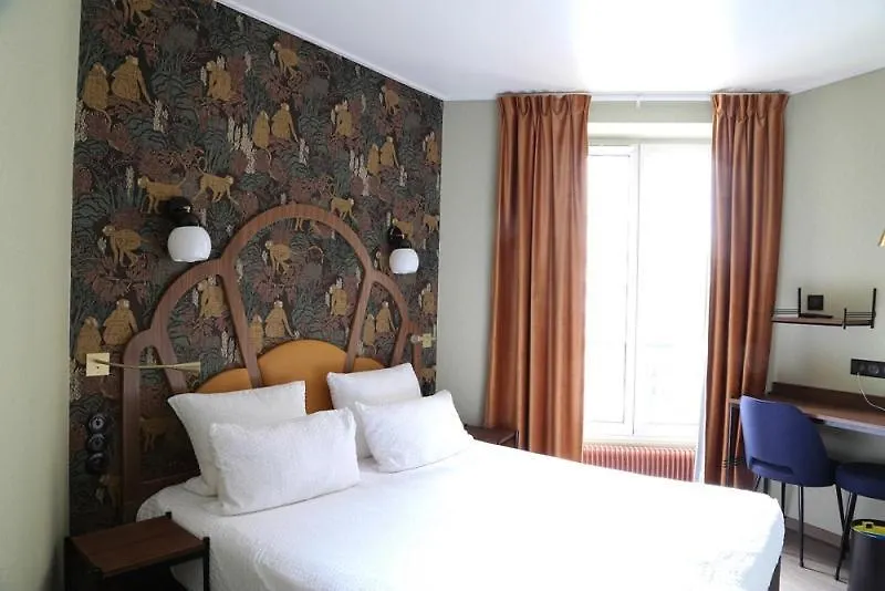 ***  Hotel Andre Latin Paris France